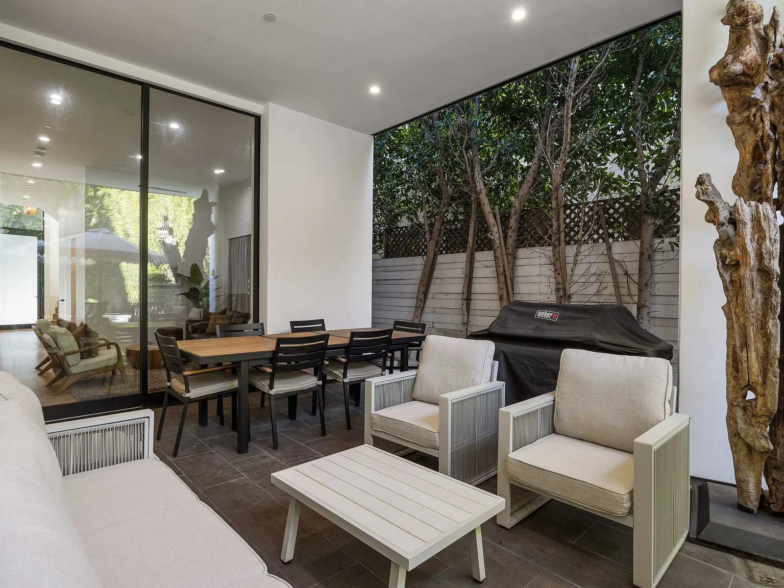 5 bed, 3715 sqft, $25,000 — Photo 4