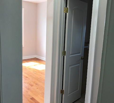 5th image of 943-44 Pavonia Ave #43
