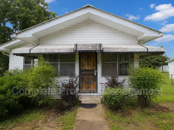 126 Front St, Adamsville, AL 35005