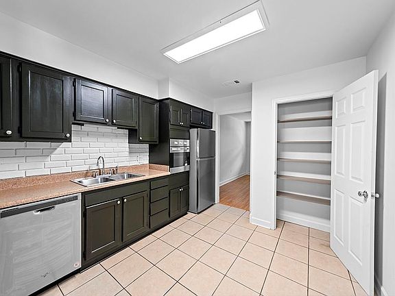 5th image of 517-19 Bonnabel Blvd