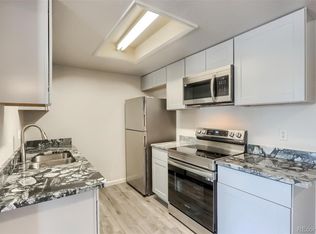 871 S Uravan Ct APT A, Aurora, CO 80017