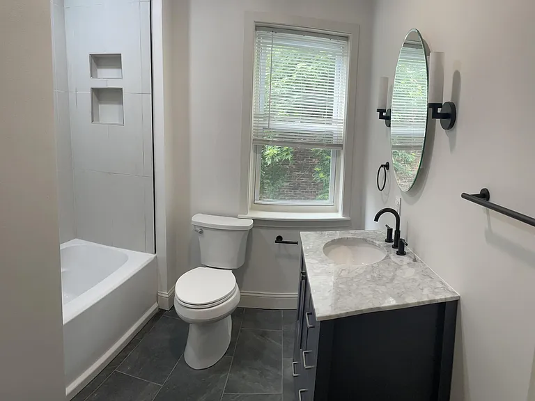 1122 E Palmer St #B — Photo 12