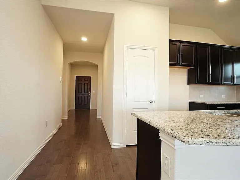 3732 Borderdale Ln — Photo 12