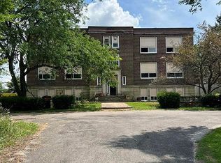 16 South St, Sparta, OH 43350