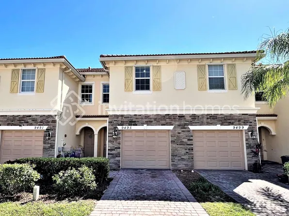 9495 SW Merlin Ct, Stuart, FL 34997