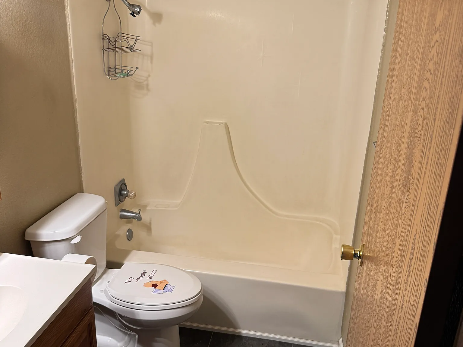 1 bed, 800 sqft, $550 — Photo 1