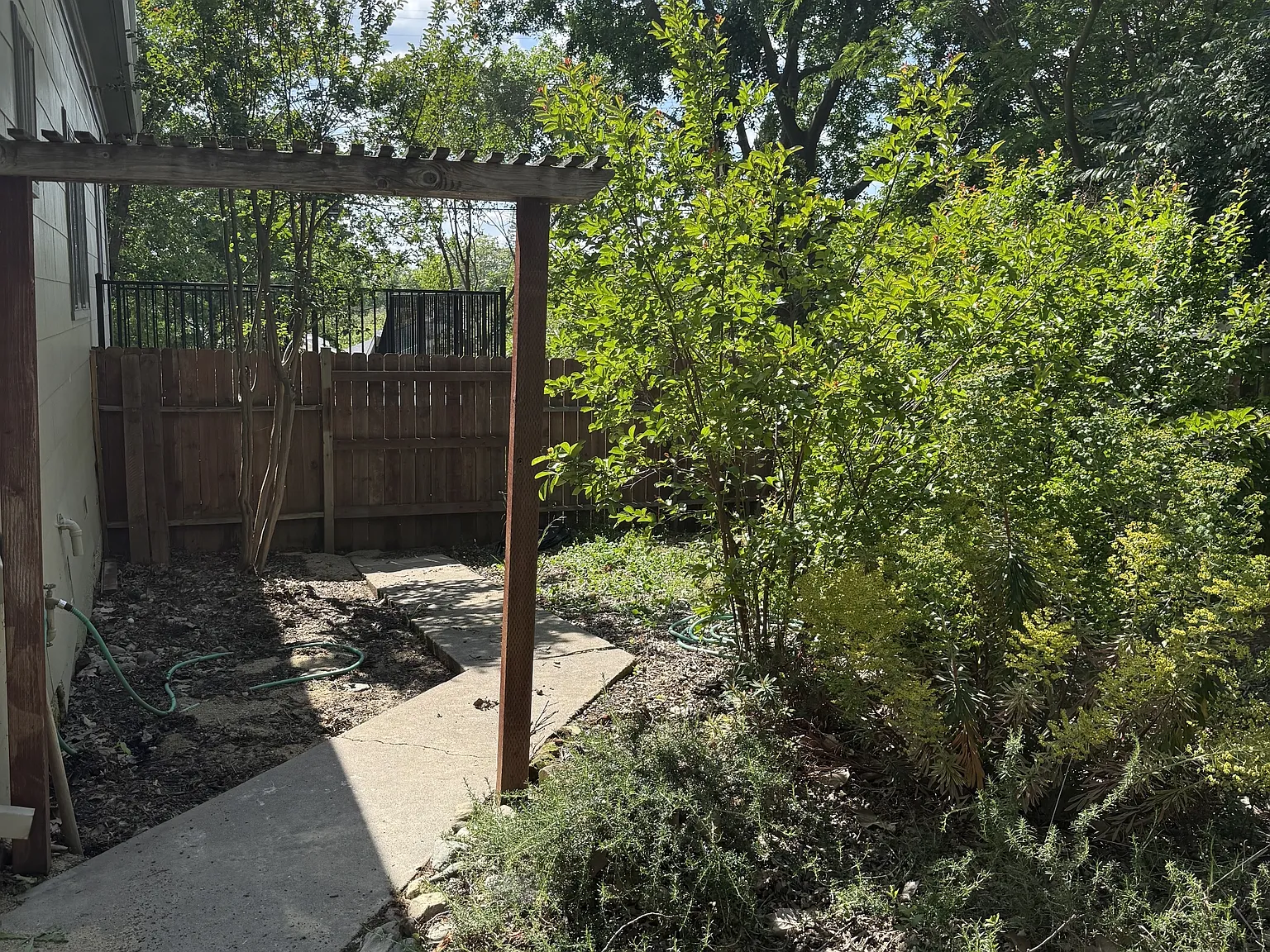 116 South Arroyo Seco Street - 1 — Photo 4