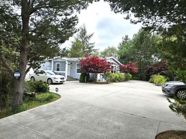 1875 N Lake Rd, Lakeside, OR 97449