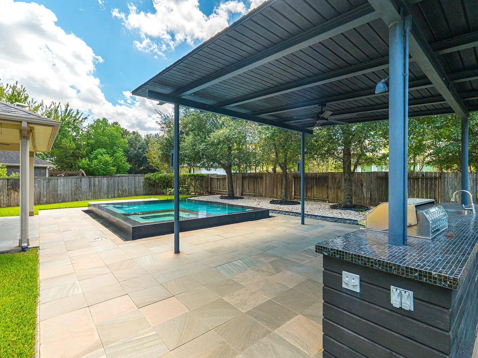 4 bed, 3.5 bath, 2781 sqft, $4,750 — Photo 2