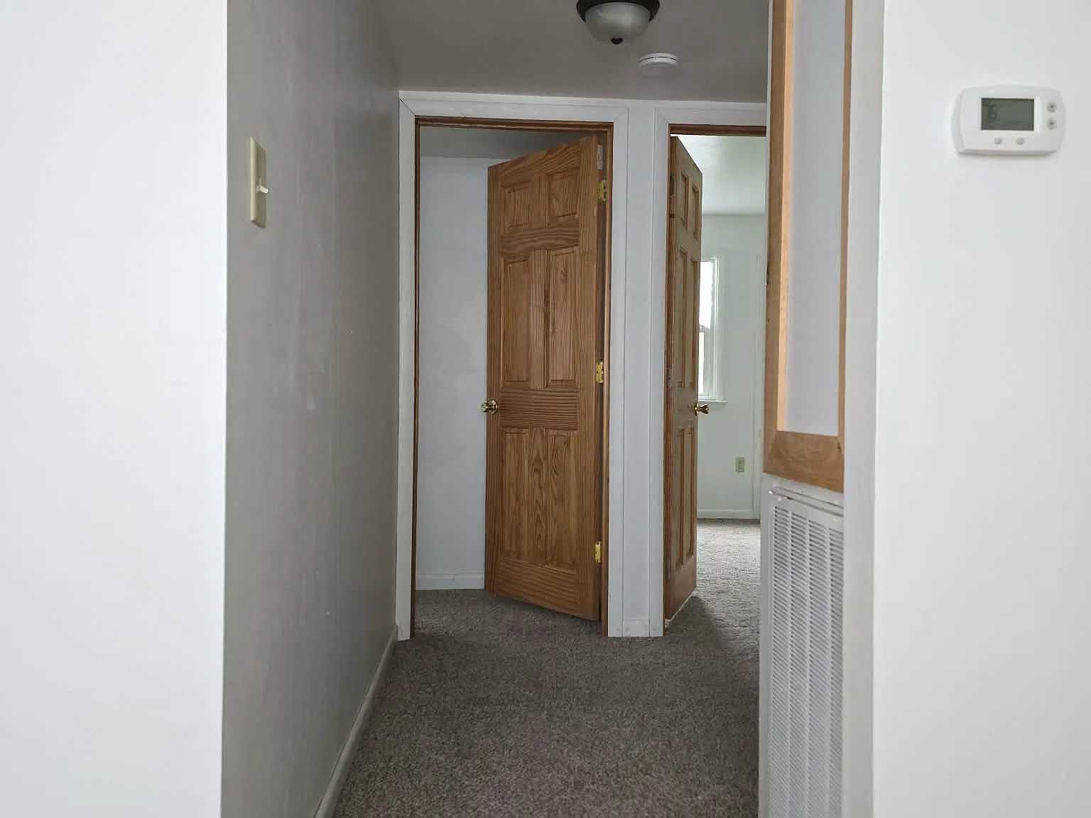 2 bed, $1,300 — Photo 4