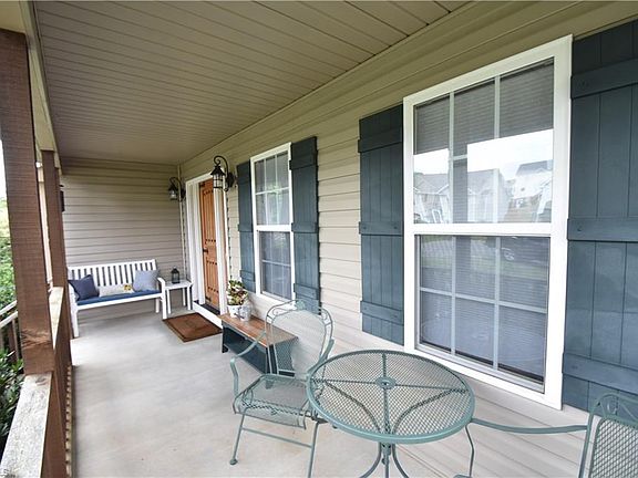 4th image of 237 Sedge Meadow Dr