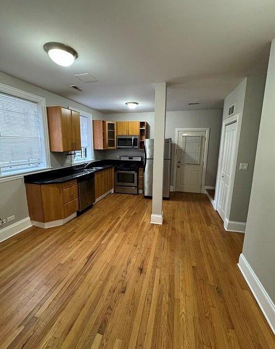 1st image of 7007 N Washtenaw Ave #G