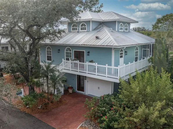 3798 Cracker WAY, BONITA SPRINGS, FL 34134