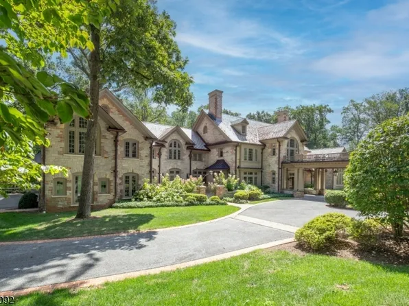 156 Overleigh Rd, Bernardsville Boro, NJ 07924