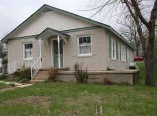 624 N Pine St, Harrison, AR 72601