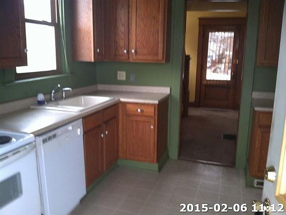 2nd image of 4111 Saint Martins Pl