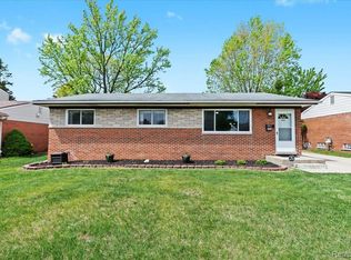 36600 Hiveley St, Westland, MI 48186