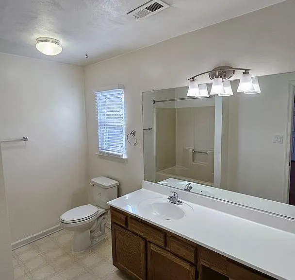 1605 Sinking Creek Dr — Photo 25