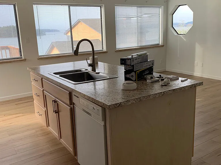Chambers Bay Ct — Photo 2