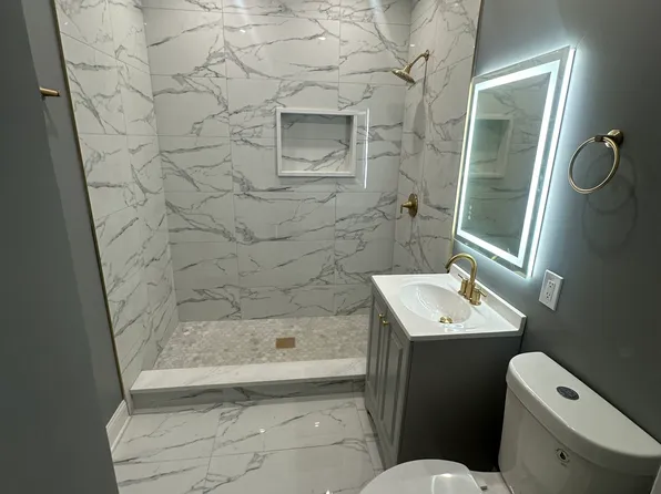 5608 S Whipple St Unit 2, Chicago, IL 60629
