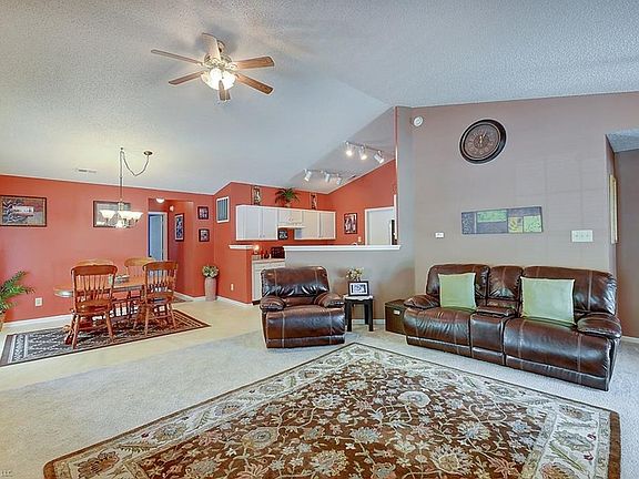 3rd image of 12251 Belfry Dr