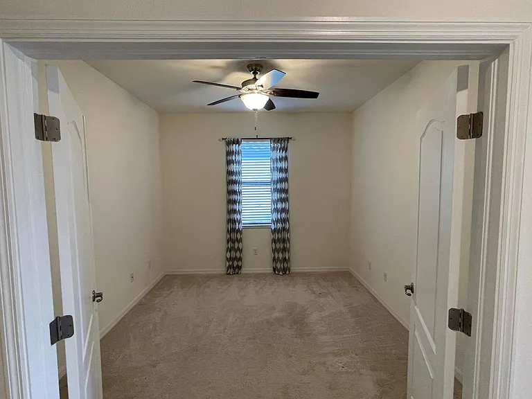 9353 Glenforest Dr — Photo 16
