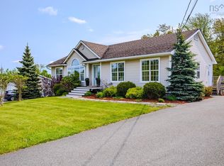 2049 Angell St, Westville, NS B0K 2A0