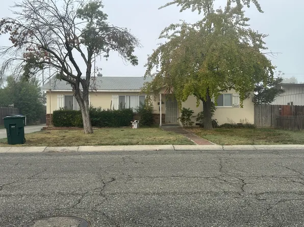 1737 S Bardo Street, Visalia, CA 93277