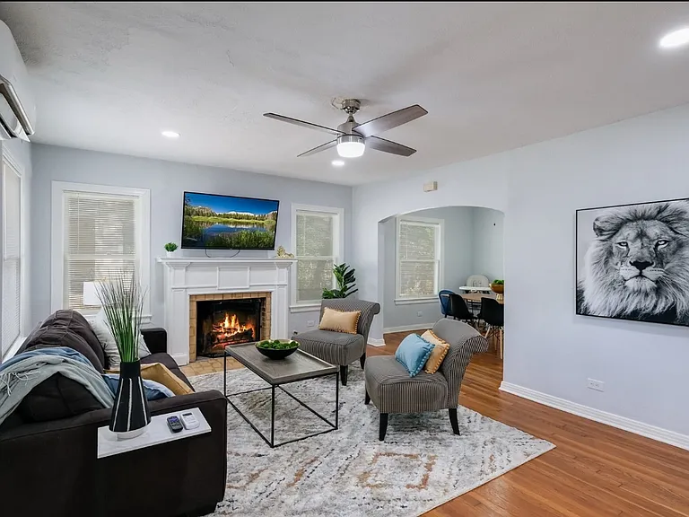 422 Pershing Ave #A — Photo 3
