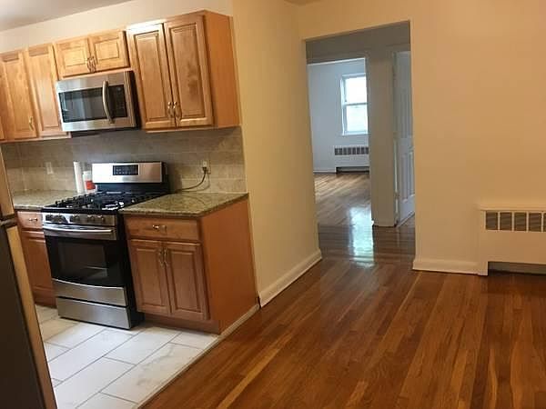 1st image of 4221 Herkimer Pl #2