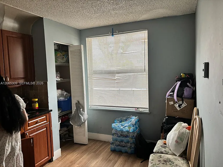 4121 NW 9th Ave #5 — Photo 14