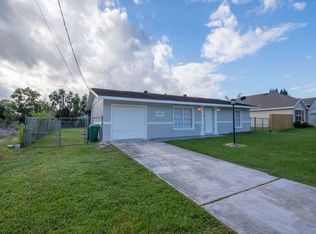 650 SE Evergreen Ter, Port Saint Lucie, FL 34983