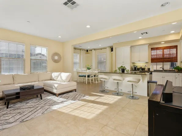 157 Silverado, Irvine, CA 92618