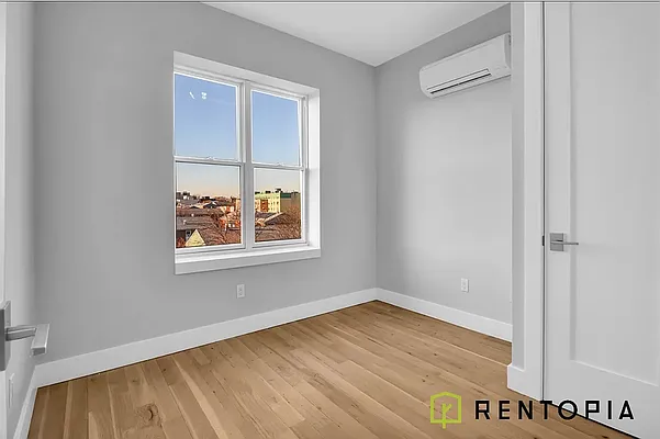 Rented by Rentopia | media 12