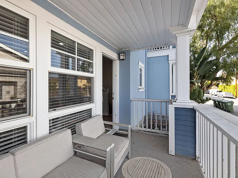 231 Aviation Pl — Photo 42