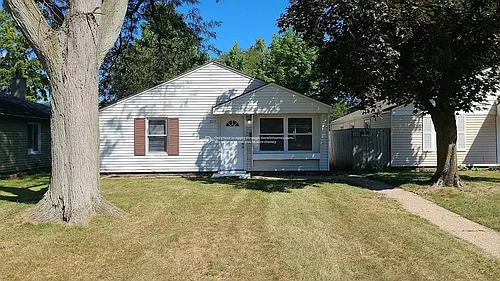 805 W Bryan St Photo 1