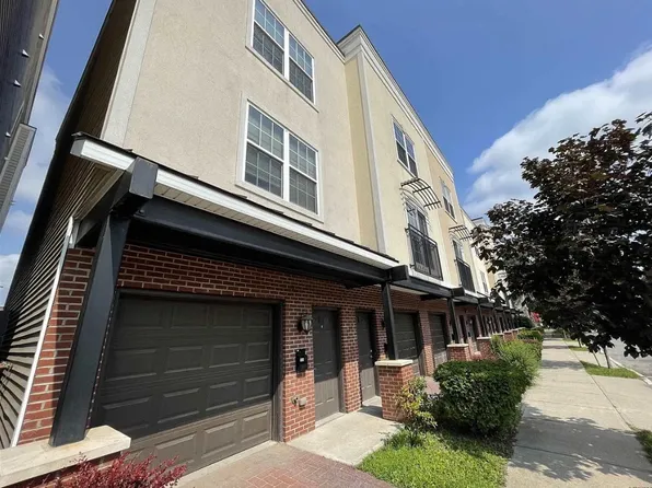 1001 Barrett St #1, Schenectady, NY 12305