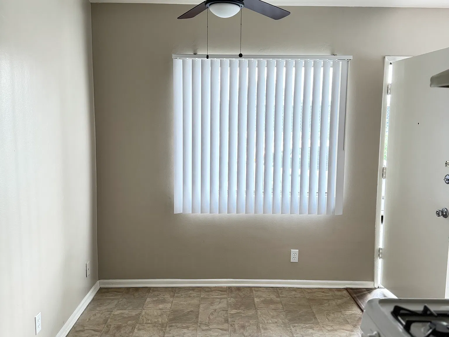 1 bed, 560 sqft, $1,575 — Photo 4