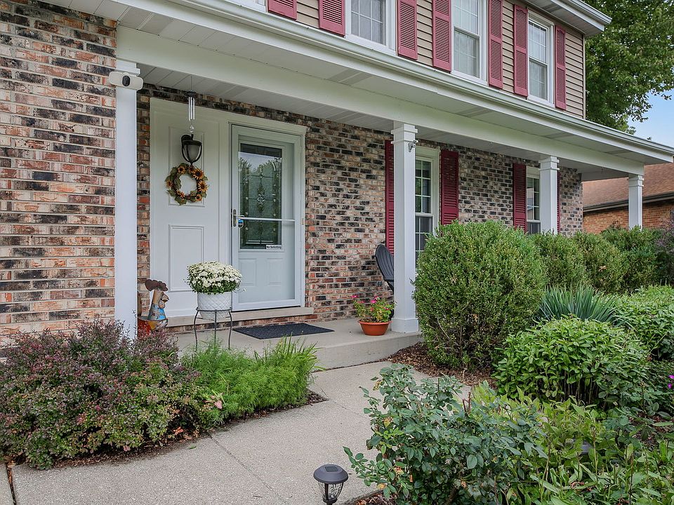 2nd image of 6712 Bunker Hill Cir