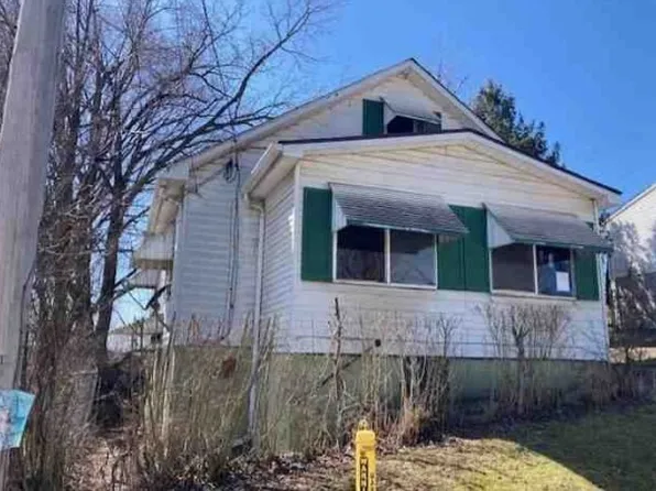 222 Charles St, Washington, PA 15301