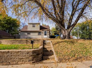 417 N Saint Paul Ave, Sioux Falls, SD 57103
