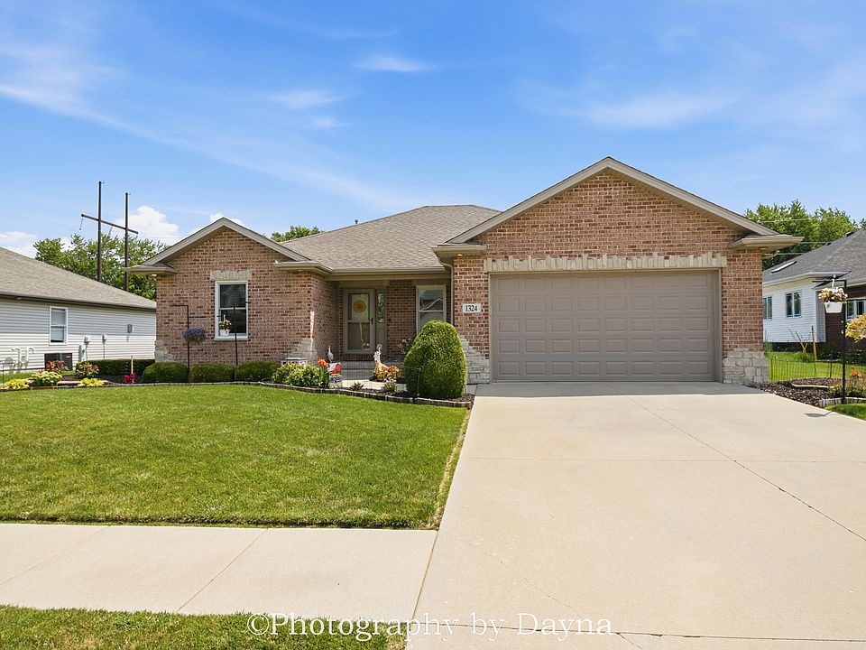 1st image of 1324 Eagle Bluff Dr