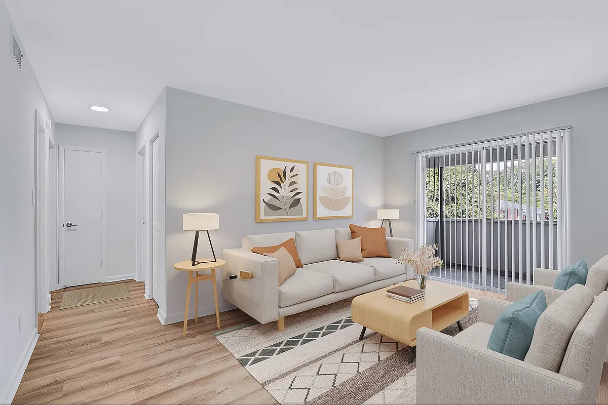 Furnished living - Forest Hill