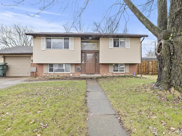 1383 Chesterton Sq N, Columbus, OH 43229