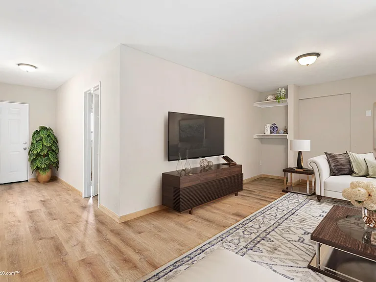 3647 Fairmount Ave #C — Photo 6