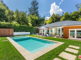 8700 Lookout Mountain Ave, Los Angeles, CA 90046