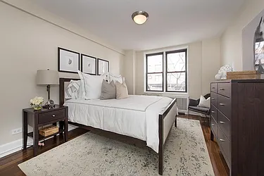 Sold by Nouveau Realty