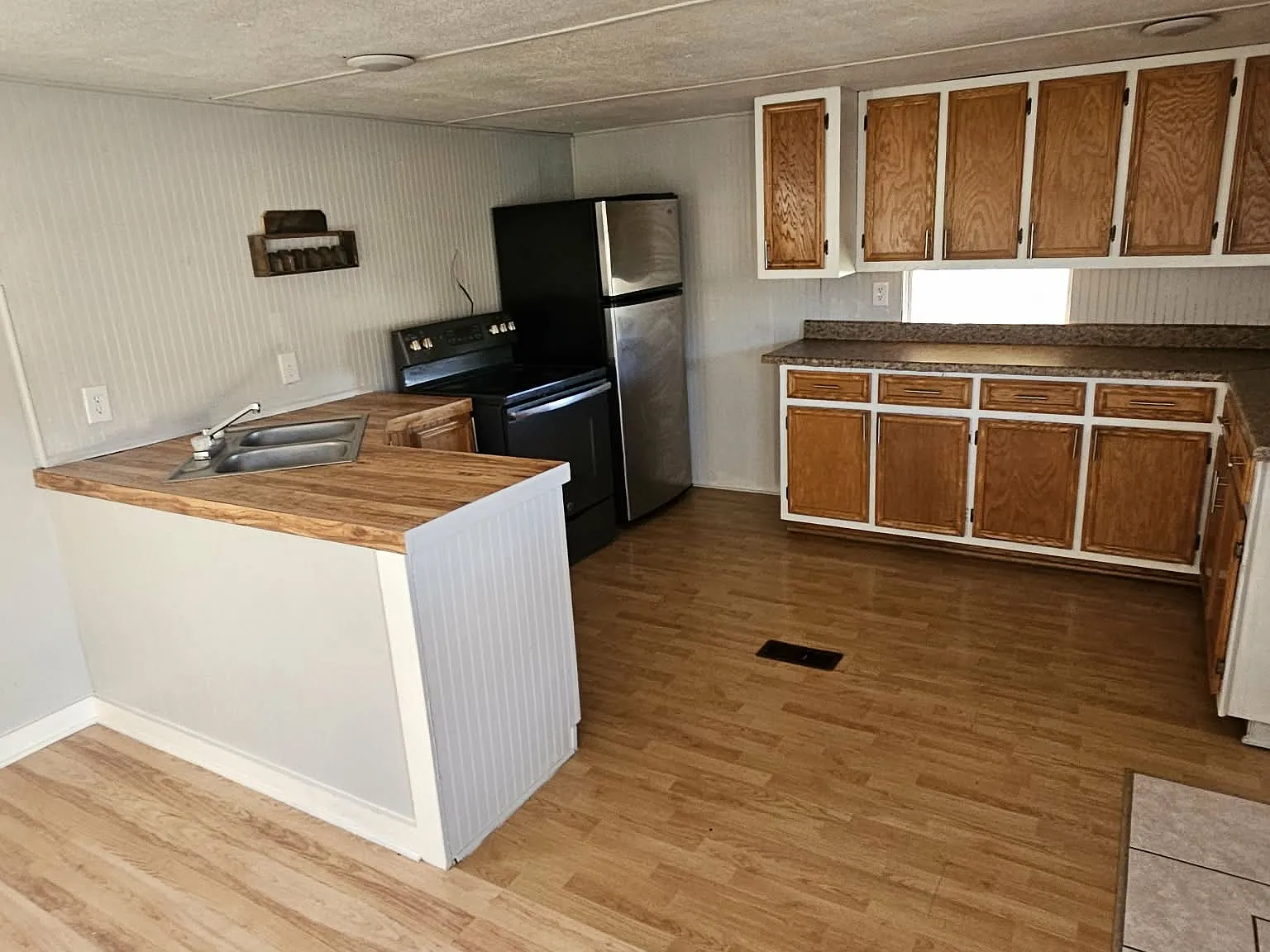 2 bed, 900 sqft, $1,500 — Photo 1