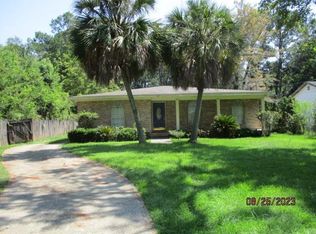 1051 Stewart Rd, Mobile, AL 36605