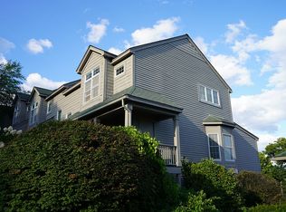 16 Ridgeview Way, Lake George, NY 12845